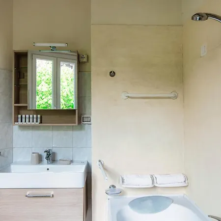 Joivy Superb Family Flat In Perfect Centre Como
